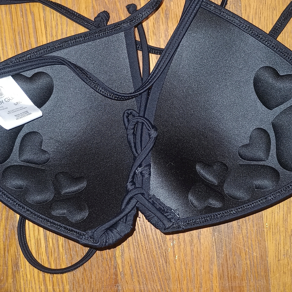 Black Heart-Patterned Women's Bikini Top